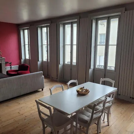 Charm House With Rooftop Terrace And Superb Views *