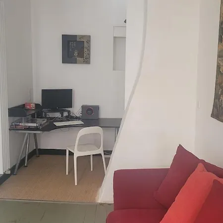 Charm House With Rooftop Terrace And Superb Views Dom wakacyjny *
